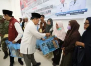 Semarakkan Ramadan, Kasatgas Tito Salurkan Bantuan untuk Korban Bencana di Pidie Jaya