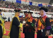 Dokter Adilla Lulusan Terbaik 1 Magister Kesehatan Masyarakat Fakultas Kedokteran Unila