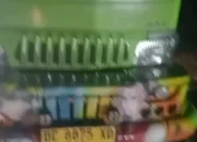 Tumpahan Oli di Jalan Sampoddo Palopo Picu Sejumlah Pengendara Motor Terjatuh