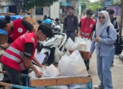 Relawan Gesit Polman Salurkan Bantuan untuk Korban Kebakaran di Galung Tulu