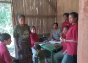 Bidan Nofi di Pelosok Tadalado: Menembus Hutan, Menjaga Ibu dan Anak di Tengah Keterbatasan