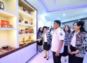 Gubernur Yulius Resmikan Galeri Dekranasda Sulut, UMKM Lokal Disiapkan Tembus Pasar Global