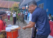 Gema Drumband Baru di Batas Timur Sikka: SMPK dan SMAK St. Antonius Boganatar Rayakan Hardiknas dengan Jalan Sehat Meriah