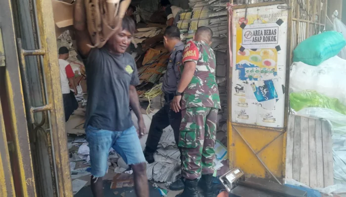 Peran Aktif Babinsa Joyotakan Dalam Pengolahan Bank Sampah