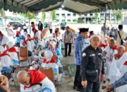 Ratusan Jamaah Haji Kotabaru Tiba di Asrama Haji Banjarbaru, Bersiap Berangkat ke Tanah Suci