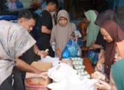 Pasar Murah ke-30 Disperindag Balangan Diserbu Warga Desa Padang Raya