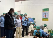 Kunker di TTU, Wagub NTT Johni Asadoma Tinjau SPPG hingga Motivasi Ratusan Pelajar di Kefamenanu