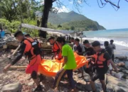 Hari Kedua Pencarian, Tim SAR Temukan Nelayan Sikka Hilang dalam Kondisi Meninggal Dunia