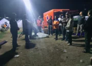 1.264 Warga Mengungsi di Gelora Samador, Pemkab Sikka Hentikan Seluruh Rangkaian HUT RI ke-81  Gempa M7,7 Berdampak ke Sikka, Pengungsian Tersebar di Sejumlah